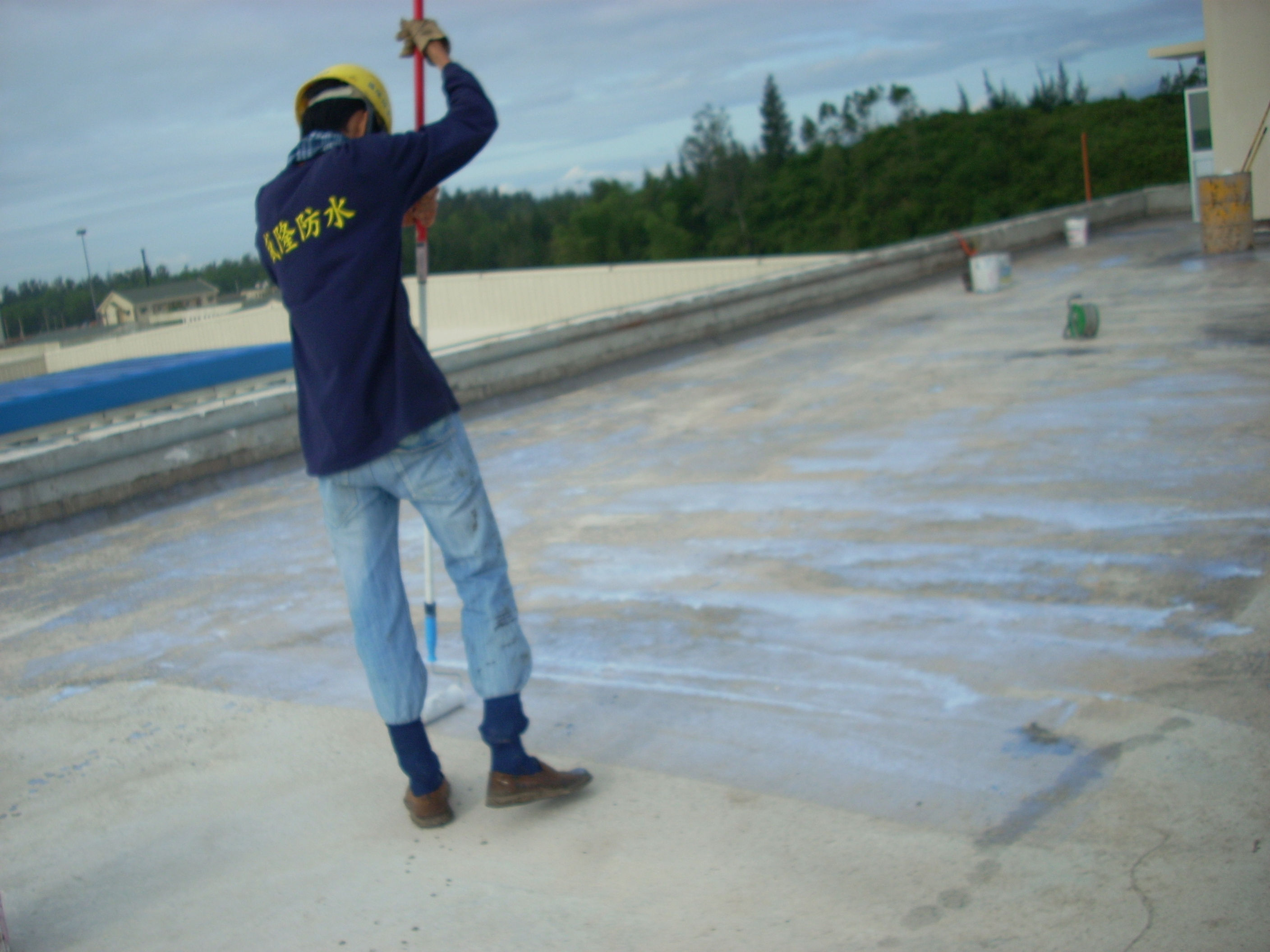 thi công Keo chống thấm primer sl350